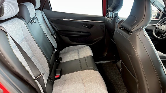 Renault Scenic E-Tech 5 of 10