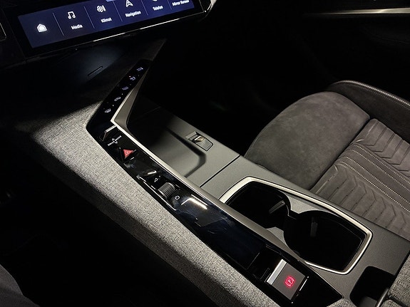 Peugeot 3008 14 of 21