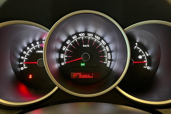 Kia Venga 16 of 27