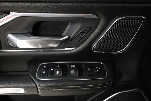 Dodge RAM 1500 22 of 25