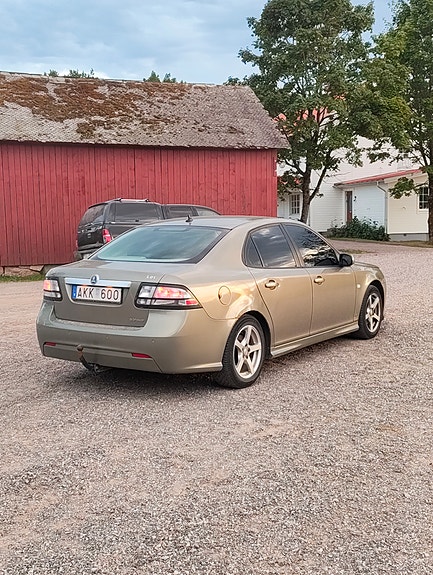 Saab 9-3 2 of 5