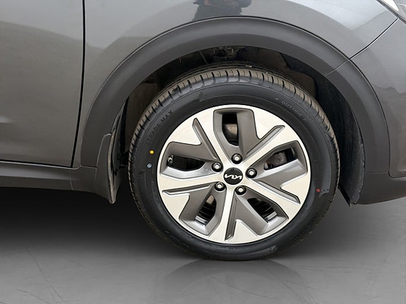 Kia e-Niro 29 of 29