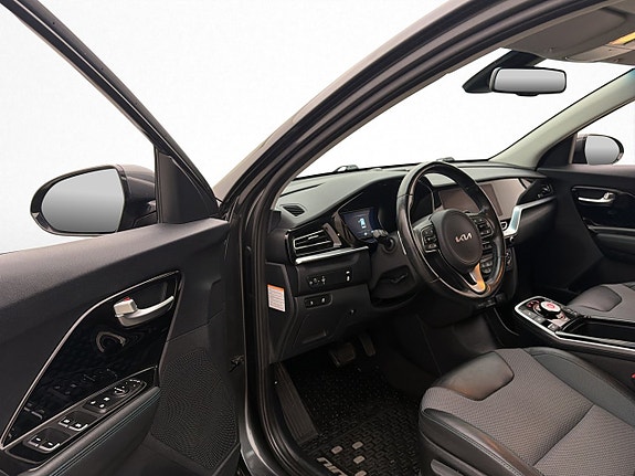 Kia e-Niro 10 of 29