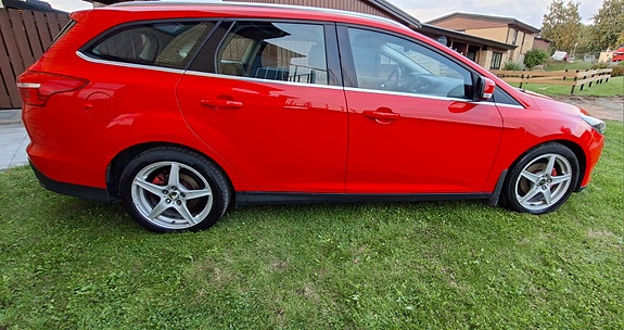 Ford Focus 9 of 9