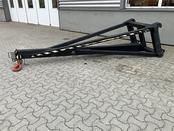 SE Equipment  Kranarm 2 of 6