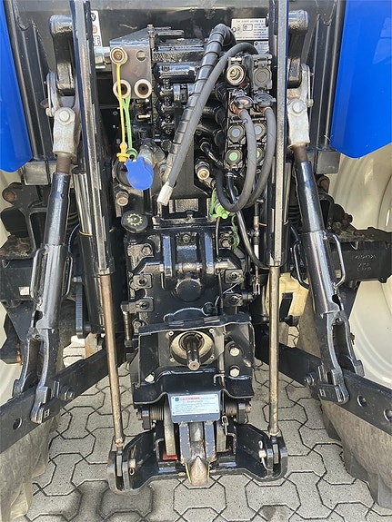 New Holland T 6.175 EC 9 of 15