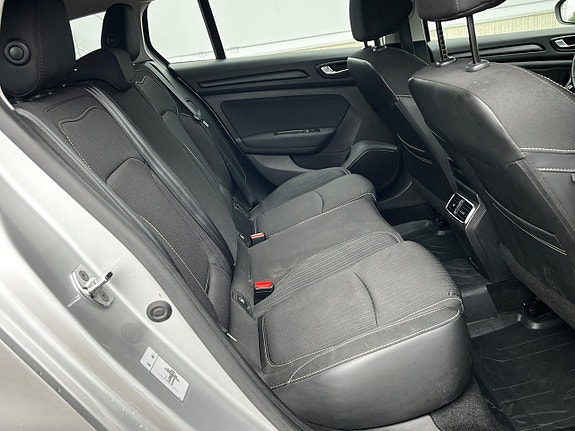 Renault Megane 13 of 22