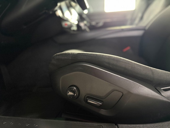 Volvo V90 8 of 14