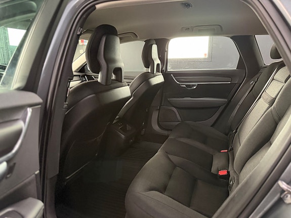 Volvo V90 13 of 14