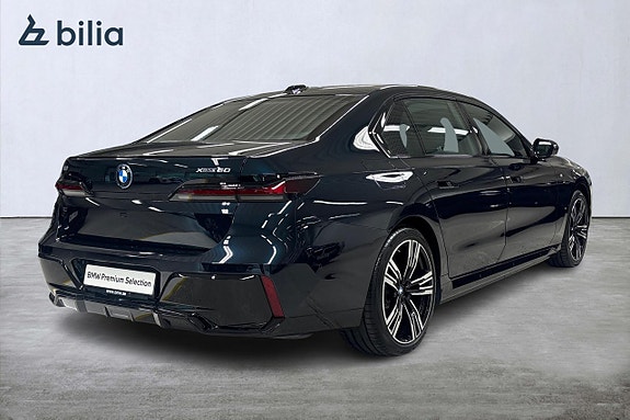 BMW i7 26 of 27