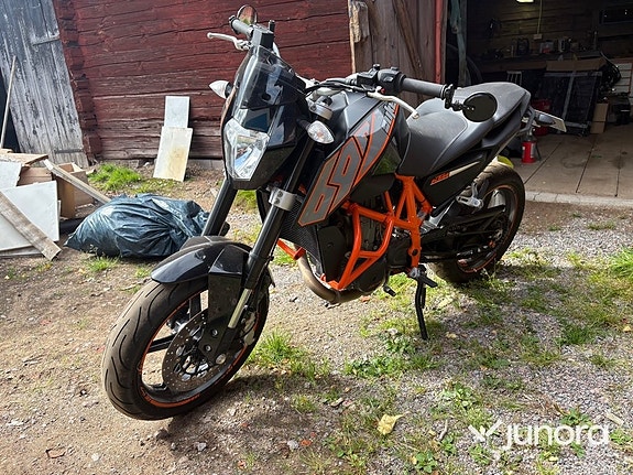 KTM 690 Duke
