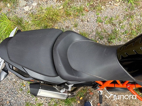 KTM 690 Duke 10 of 14