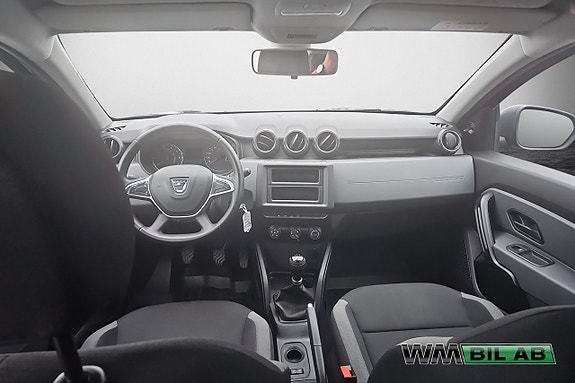 Dacia Duster 4 of 4