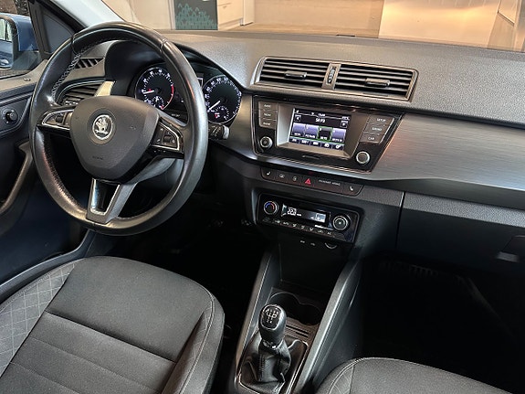 Skoda Fabia 10 of 21