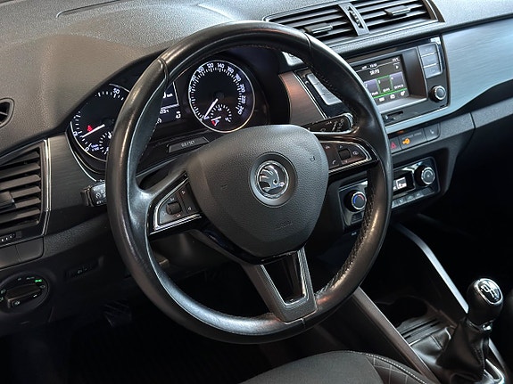 Skoda Fabia 6 of 21