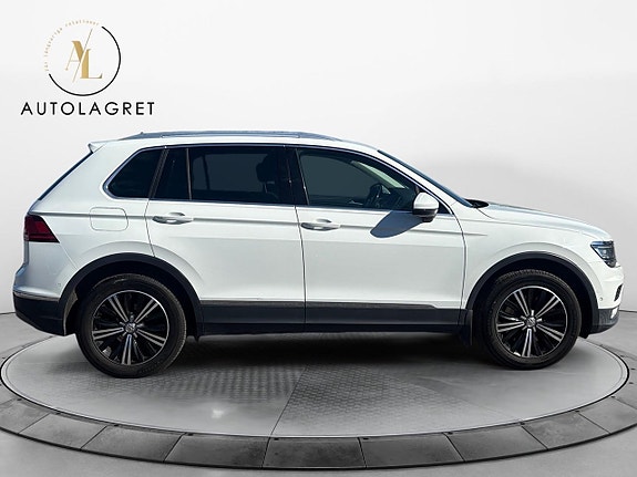 Volkswagen Tiguan 7 of 15