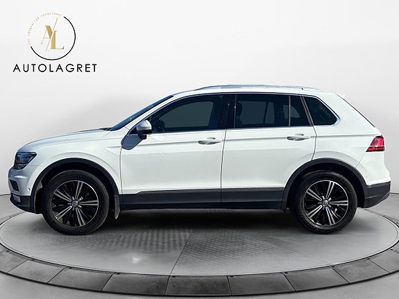 Volkswagen Tiguan 2 of 15