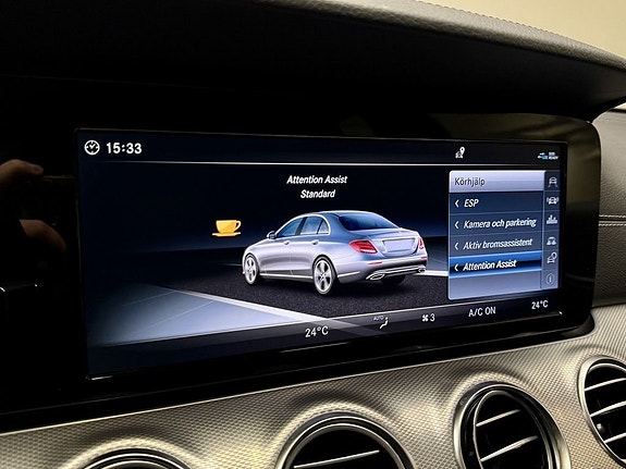 Mercedes-Benz E220 d 22 of 22