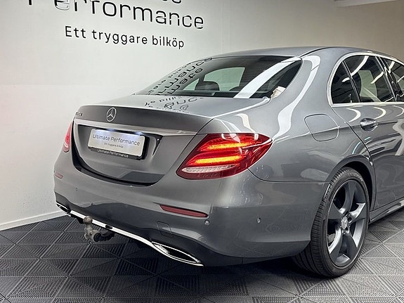 Mercedes-Benz E220 d 6 of 22