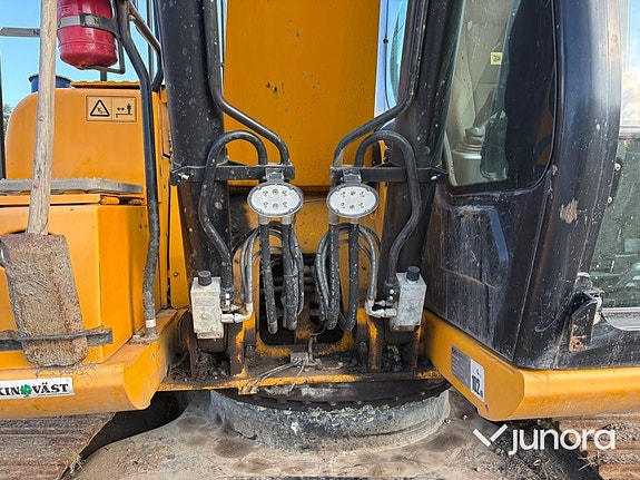 Grävmaskin JCB JS220 LC 25 of 30