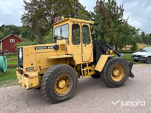 Hjullastare Volvo BM 4200 9 of 30
