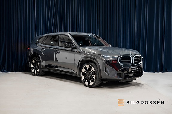BMW XM 7 of 22