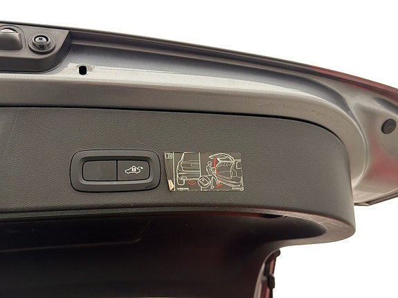 Volvo XC40 27 of 30