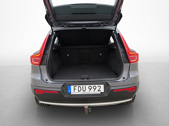 Volvo XC40 9 of 30