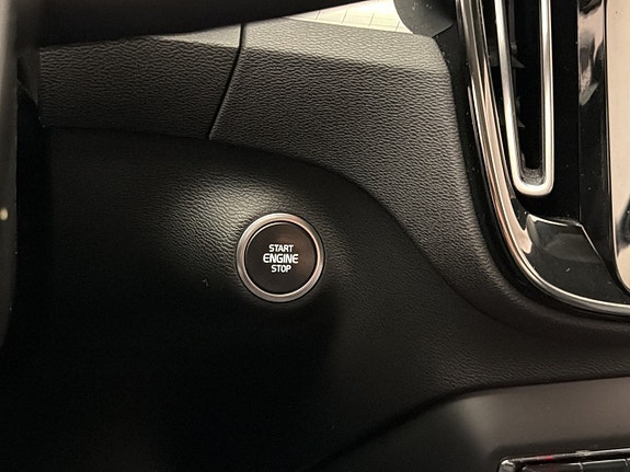 Volvo XC40 24 of 30