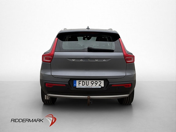 Volvo XC40 5 of 30