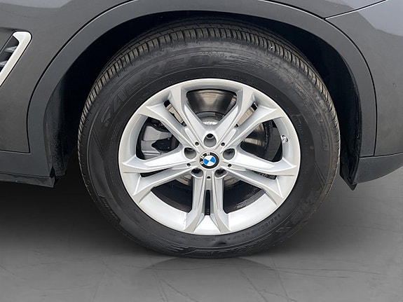 BMW X3 30 of 30