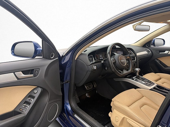 Audi A4 8 of 25