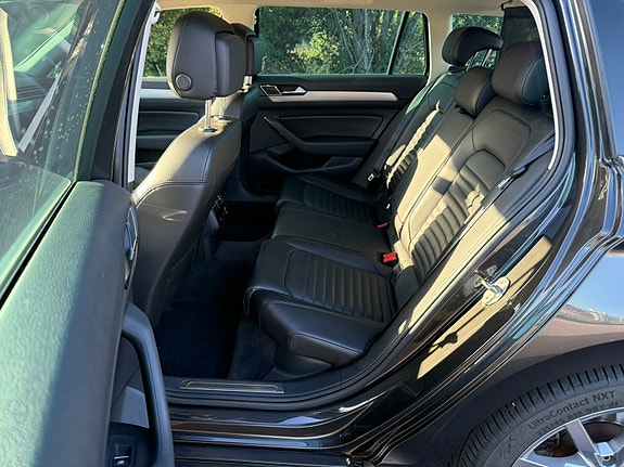 Volkswagen Passat 6 of 7