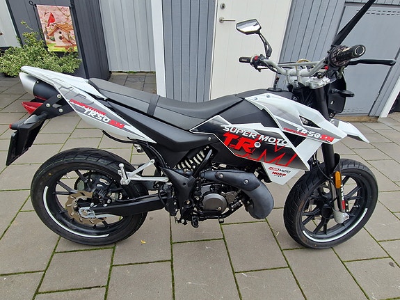 Super Moto KSR TR 50 Supermoto Crossmoped 4 of 5