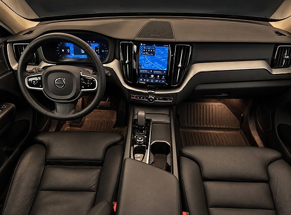 Volvo XC60 4 of 7