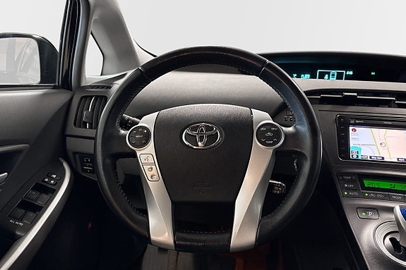 Toyota Prius 9 of 10