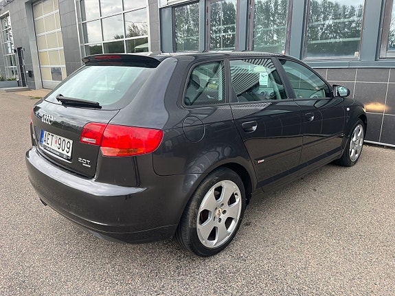 Audi A3 4 of 25