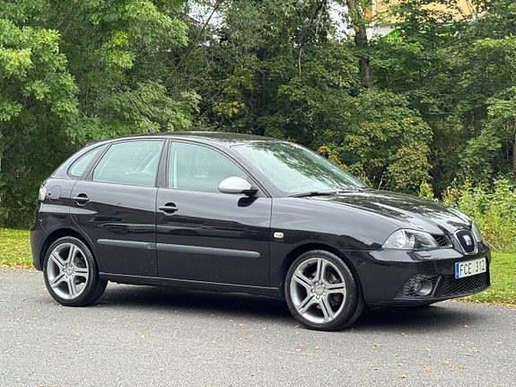 Seat Ibiza 2 of 23