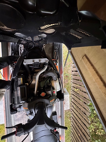 Polaris FST IQ 750 Touring 7 of 8