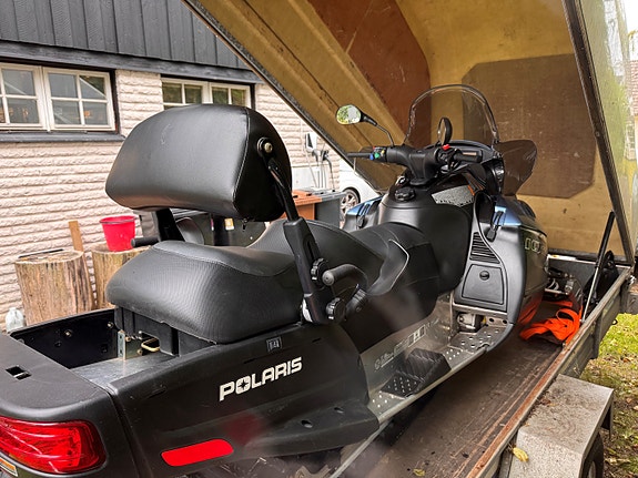 Polaris FST IQ 750 Touring 3 of 8