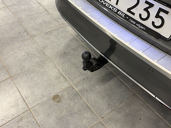 Volkswagen Passat 7 of 23