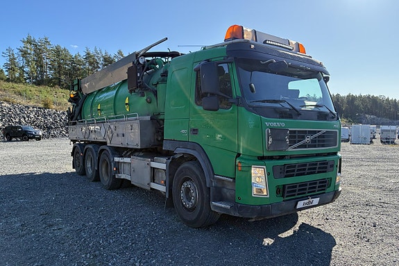 Volvo FM480 2 of 27