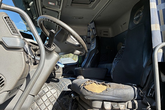 Volvo FM480 12 of 27