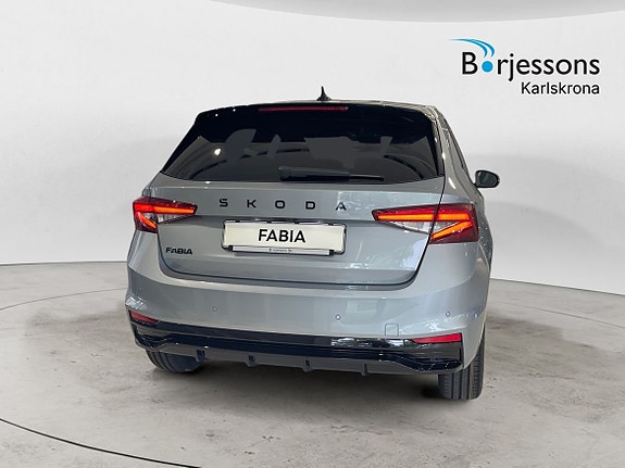 Skoda Fabia 4 of 11