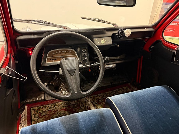 Citroen 2CV 15 of 19