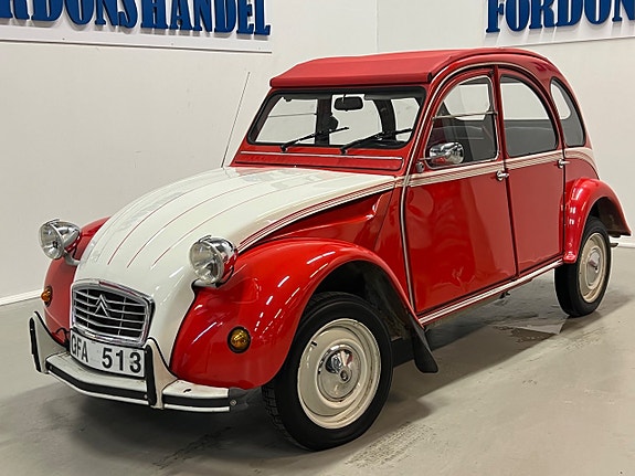 Citroen 2CV 2 of 19