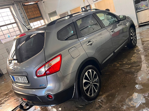 Nissan Qashqai+2 7 of 12