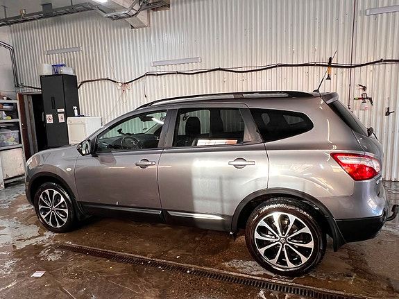 Nissan Qashqai+2 8 of 12