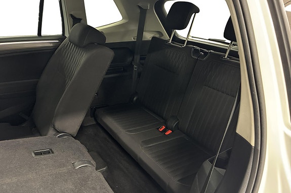 Volkswagen Tiguan Allspace 21 of 28