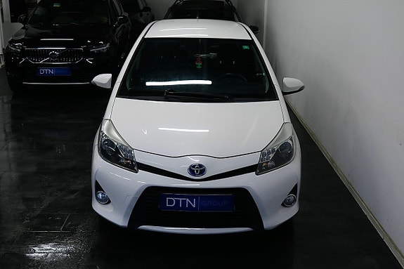Toyota Yaris 6 of 14